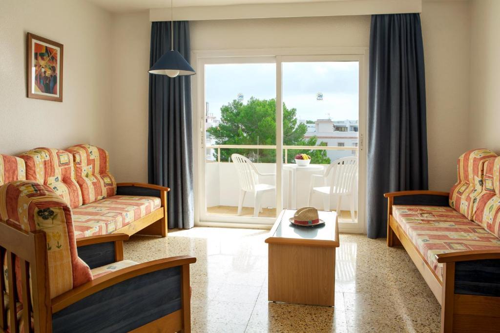 Opcion Roulette De Paya Hotels Es Pujols Szoba fotó