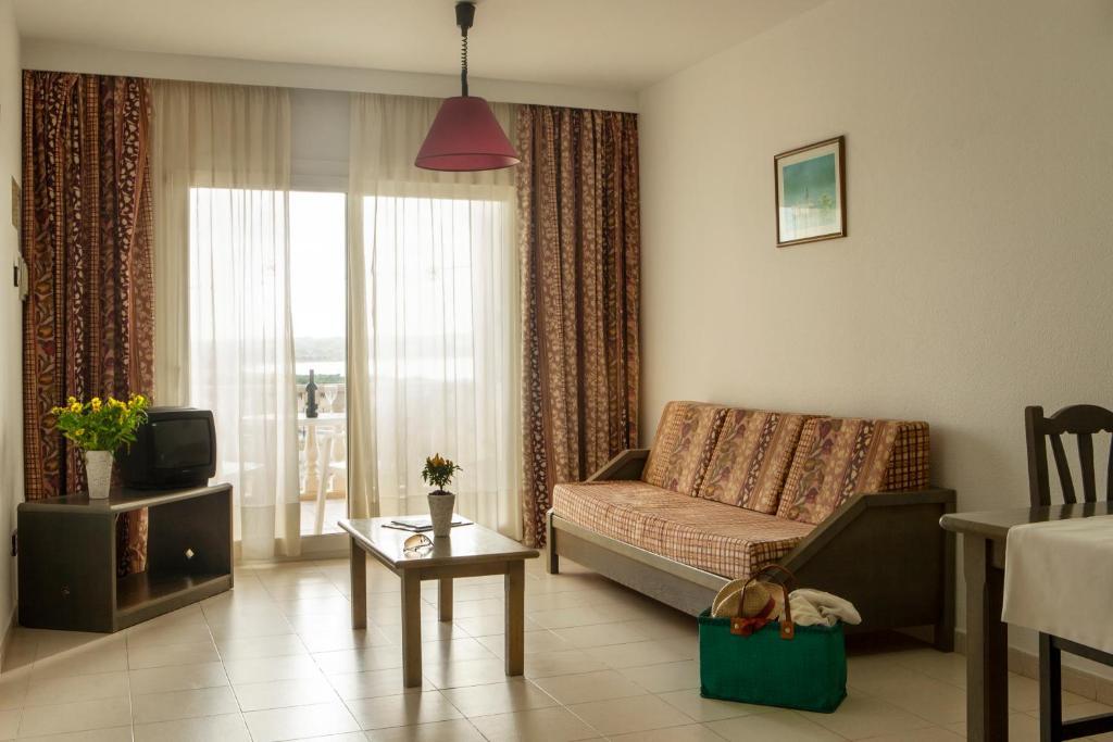 Opcion Roulette De Paya Hotels Es Pujols Szoba fotó